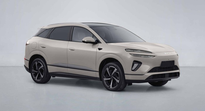 BYD, BYD Bakal Luncurkan Sealion 06, Begini Wujudnya