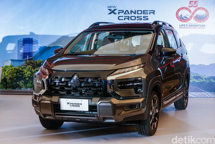 Xpander Cross Punya 6 Airbag: Tak Cuma Aman, tapi...