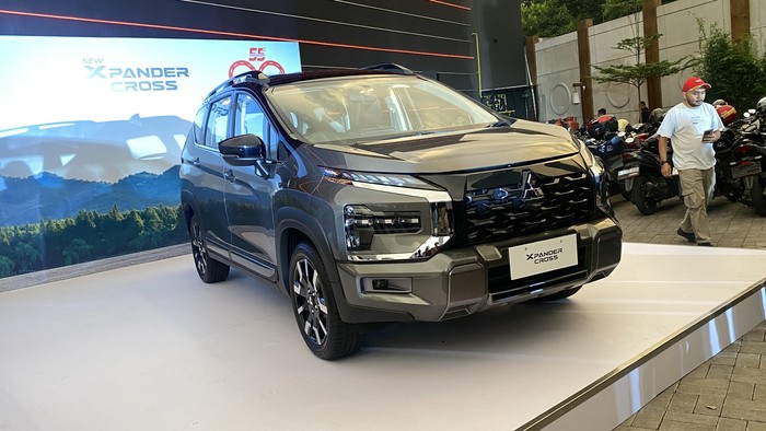 Mitsubishi, Mitsubishi Xpander, Mitsubishi Xpander Cross, Daftar Harga Mitsubishi Xpander Cross Terbaru, Paling Murah Rp 330 Jutaan