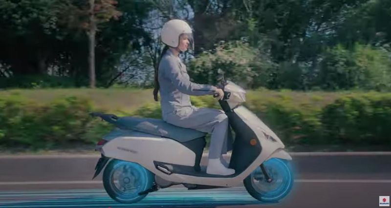Suzuki , Motor Listrik Pertama Suzuki Resmi Dijual, Segini Harganya