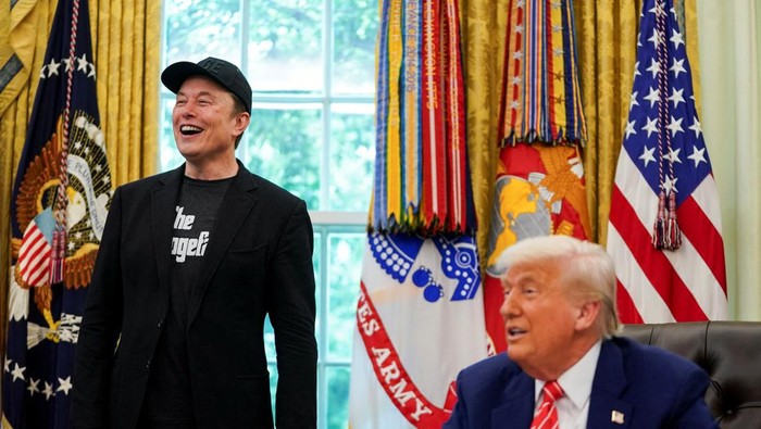 Tesla, Elon Musk Keluar dari Rezim Trump, Masalah Tesla Masih di Depan Mata