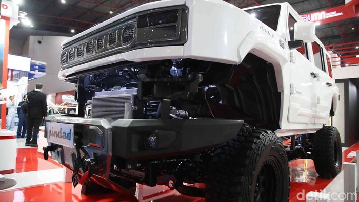 Mobil Nasional Bikinan Pindad Sudah Siap, Diproduksi Mulai 2027