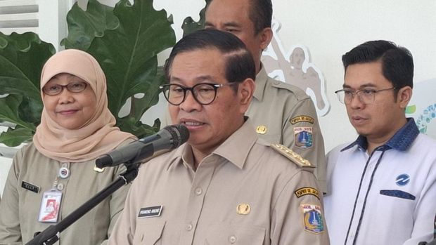 Kata Chery soal Rencana Pramono Naikkan Tarif Parkir di Jakarta