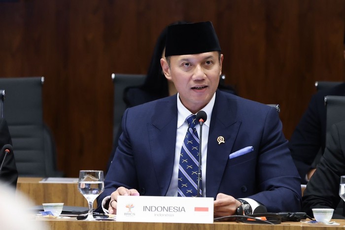 Isi Garasi Terbaru AHY: Ada Mobil Seharga Rp 5,1 Miliar