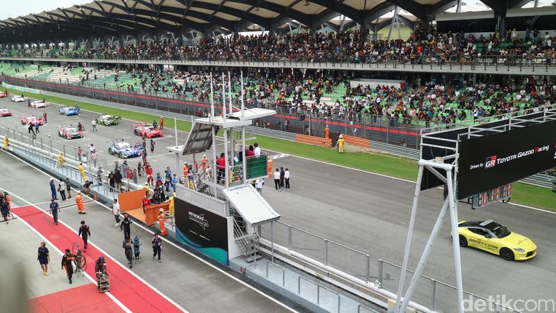Toyota, Toyota GR Supra, Hasil Balapan SuperGT Malaysia, TOM'S Toyota GR Supra Cetak Sejarah Baru