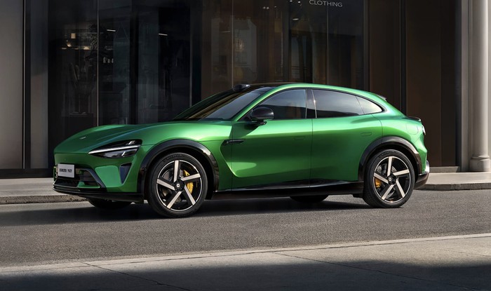 Mobil Listrik Xiaomi Jadi Bahan Gorengan, Bekasnya Lebih Mahal dari Harga Baru