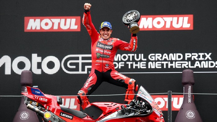 Marquez, Marquez Geram Adik Disebut Ngalah dan Ogah Nyalip saat Duel Lawan Dirinya