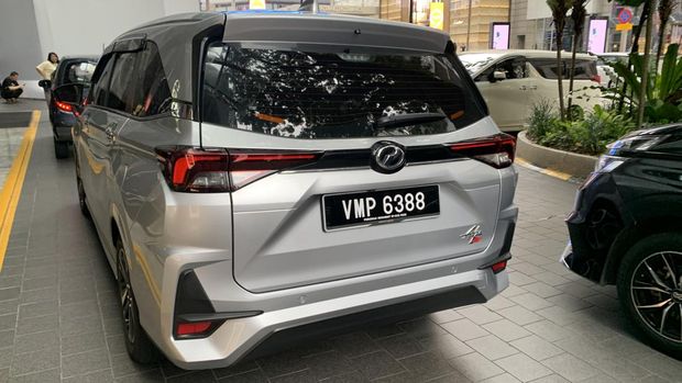 Wujud Depan-Belakang Mirip Daihatsu Xenia, tapi Kok Logonya Beda?