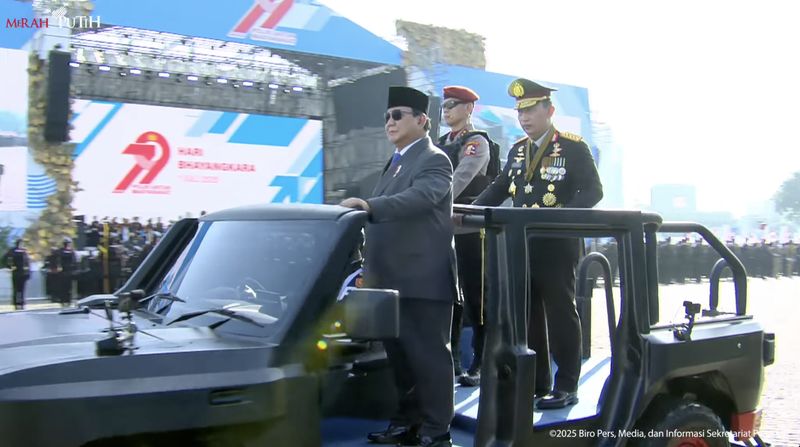Tanpa Bangku Penumpang, Ini Mobil Maung yang Dipakai Prabowo