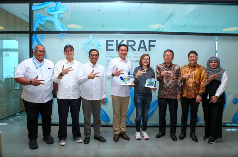 Mitsubishi, Out of The Box, Mitsubishi Rangkul Garuda Indonesia dan Tahilalats! Kolaborasi Apa Nih?