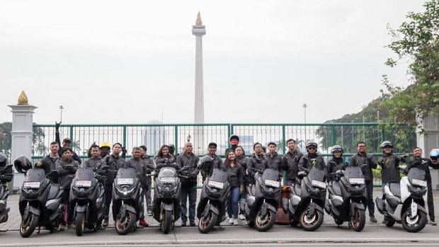 Belasan Bikers Jajal Kecanggihan Yamaha Nmax Turbo Keliling Jakarta