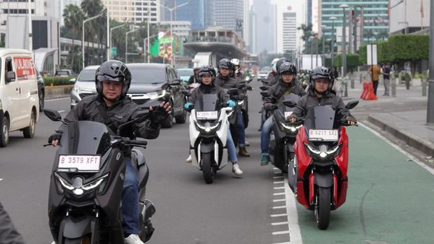Belasan Bikers Jajal Kecanggihan Yamaha Nmax Turbo Keliling Jakarta