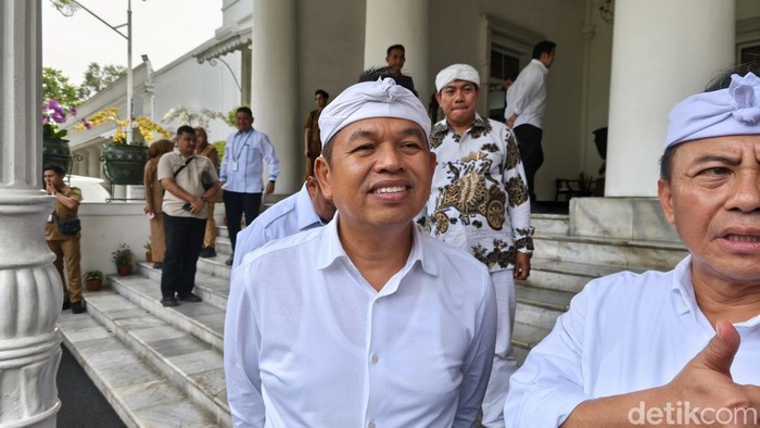 Dedi Mulyadi: Suka Jalan Bagus, Pajak Motor Dibayar Nggak?