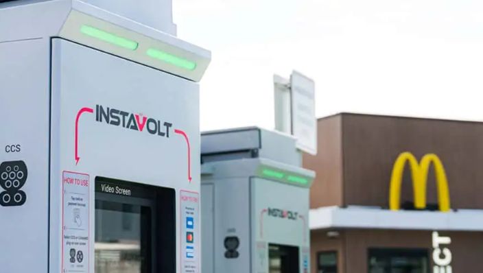 Siasat Perusahaan Amankan Charger EV dari Maling Kabel