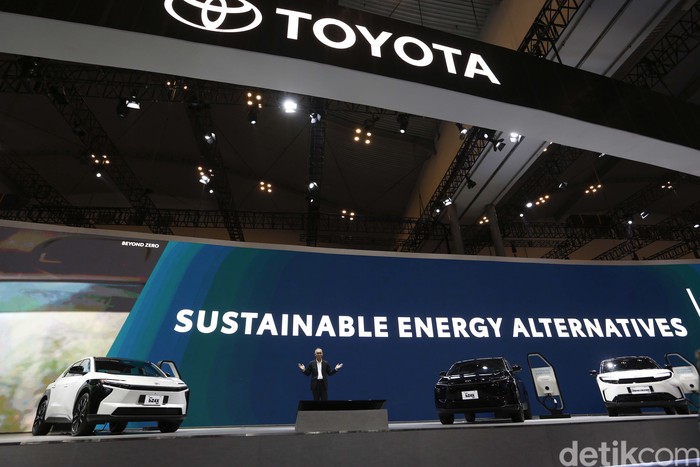 Toyota, Mejeng di GIIAS 2025, 2 Mobil Listrik Toyota Belum Dijual