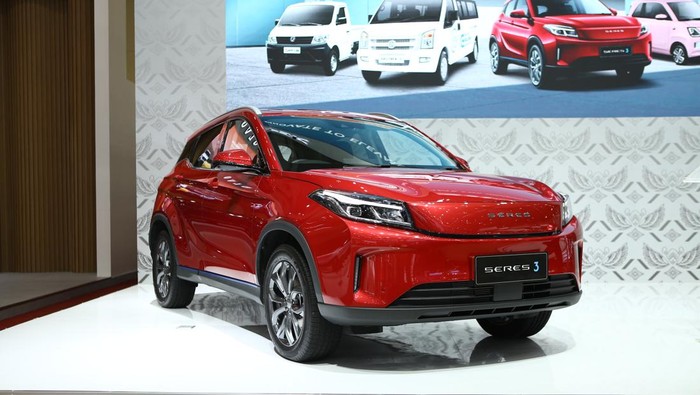 Harga Mobil Listrik Seres 3 Diumumkan, Lebih Murah dari Taksiran Awal