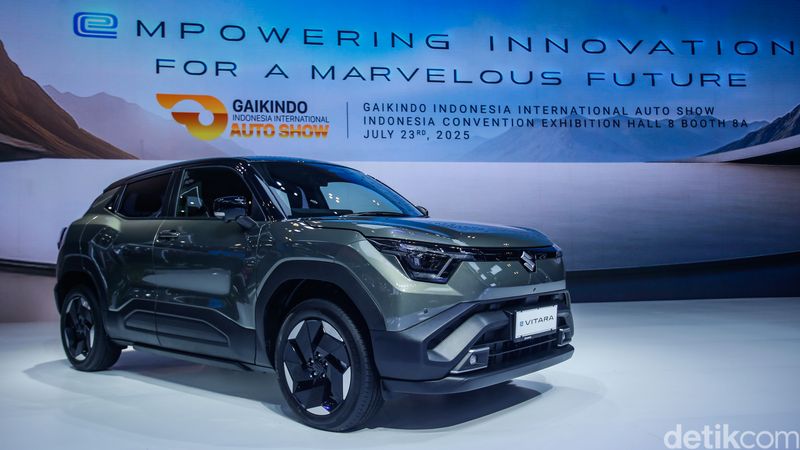 Strategi Suzuki Bawa Mobil 'Hijau': Dari Mobil Hybrid Ringan ke Full Listrik