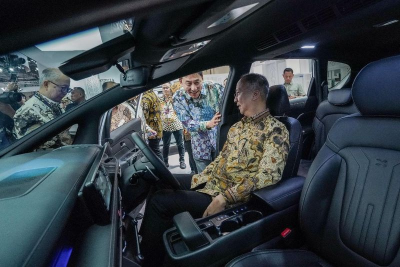 Hyundai, Hyundai Stargazer, Dirancang untuk Jalanan RI, Menperin Apresiasi Hyundai STARGAZER Cartenz X