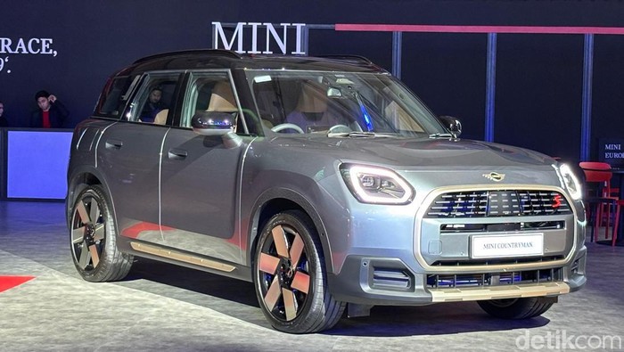 BMW, MINI Countryman Kini Dirakit Lokal, Tanda Keseriusan BMW Group Garap Industri Dalam Negeri