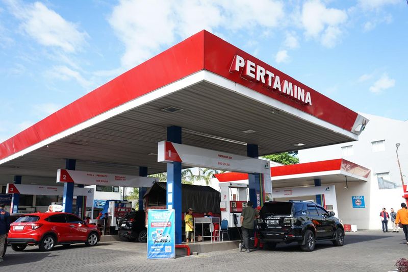 Demi Saingi Shell Cs, Bahlil Minta Pertamina Tingkatkan Mutu-Kualitas