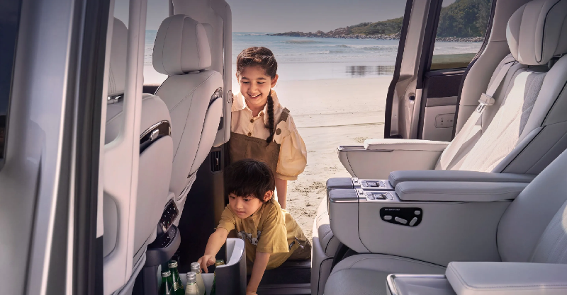 XPENG X9 Debut di GIIAS 2025, Bawa Teknologi Canggih Bak di Luar Angkasa