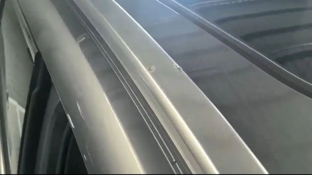 Detik-detik Mobil BYD Tersambar Petir di Rest Area