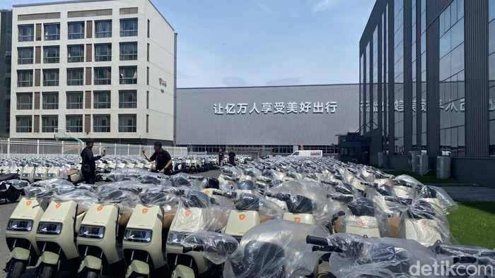 Pabrik Terbesar Yadea di China: Tiap 25 Detik Bisa Keluar 1 Kendaraan Listrik
