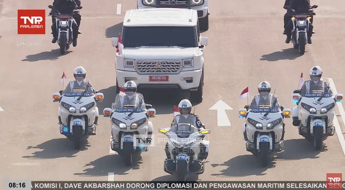 Prabowo, Prabowo-Gibran Naik Maung Garuda Limousine ke Sidang Tahunan MPR RI