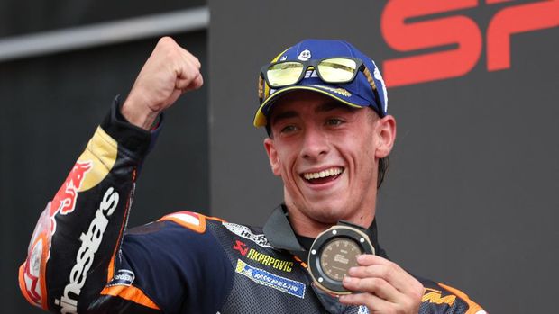 Marquez, MotoGP, 'Marquez Sudah Juara Dunia 9 Kali, Tajir, Pacar Cantik, Kok Masih Mau Menderita di MotoGP?'