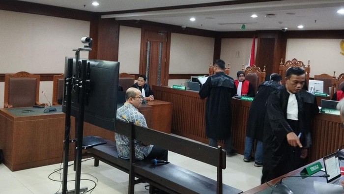 Isi Garasi Eks Dirjen Kemenkeu yang Divonis 1,5 Tahun di Kasus Jiwasraya
