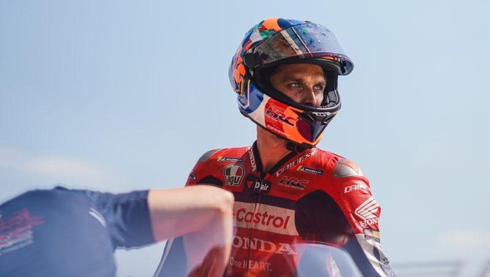 MotoGP, Brutalnya Kecelakaan MotoGP Catalunya, Luca Marini Minta Perangkat Ini Dilarang