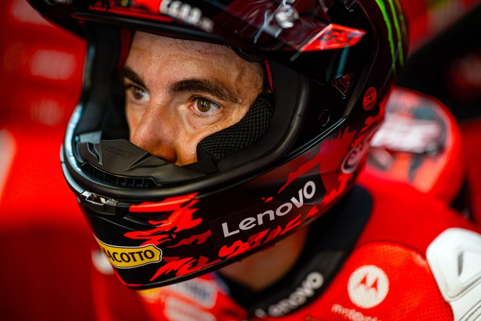 Marc Marquez, Marquez, Pecco Bagnaia Curhat ke Marc Marquez: Percaya Diri Mulai Hilang