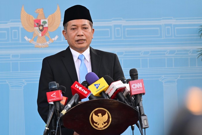 Koleksi Mobil Menteri Koperasi Ferry Juliantono yang Gantikan Budi Arie