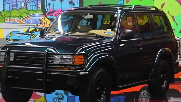 Shaq Restorasi Mobil Kobe Bryant Semasa SMA