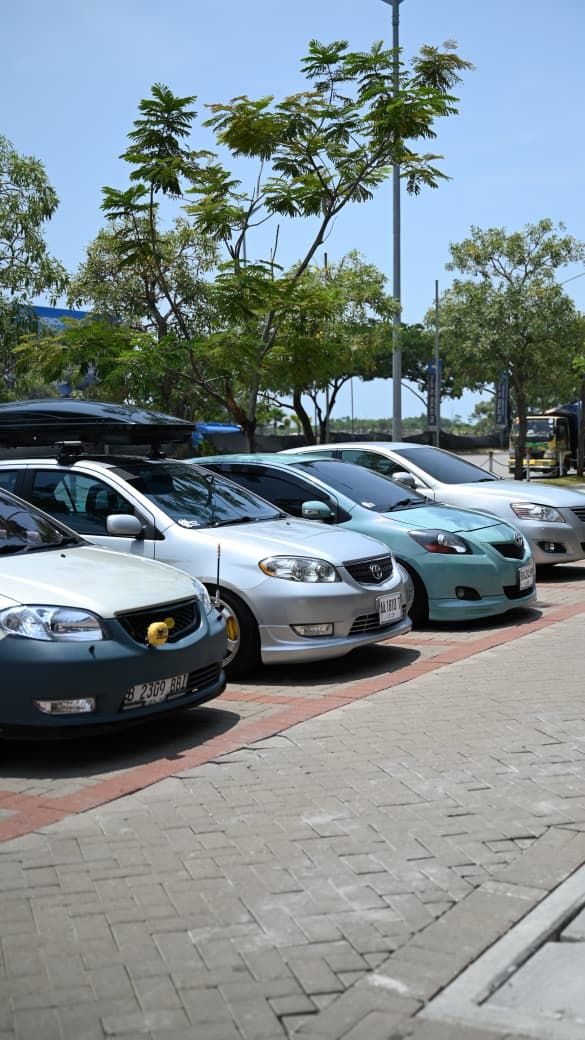 Komunitas Toyota Vios Rayakan Hari Jadi Ke-21 Sambil Belajar Teknologi Hybrid