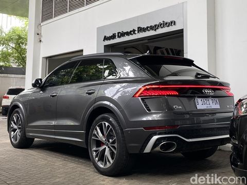 Tes Lengkap Audi Q8: Mobil Keluarga Rasa Lamborghini!