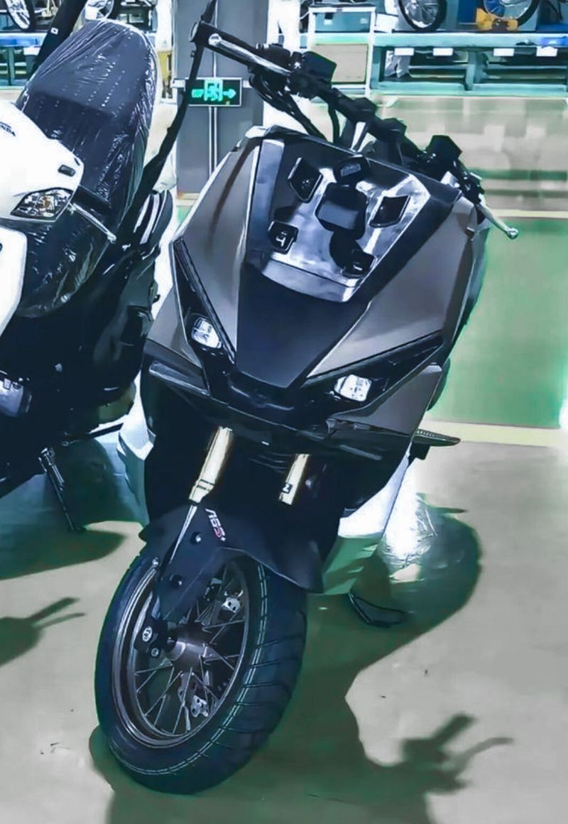Honda, Terungkap Calon Skutik Petualang Terbaru Honda: Mesin 150 cc, Suspensi USD