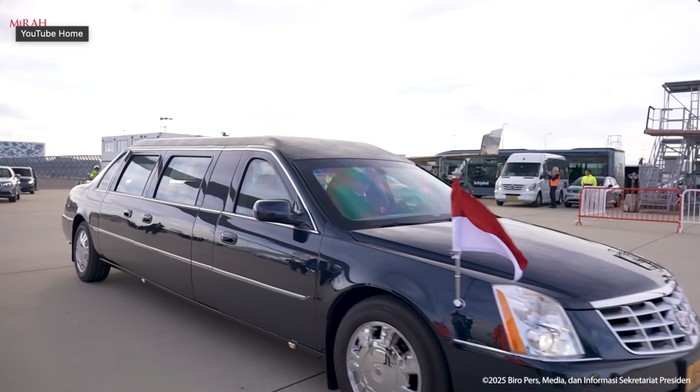Tiba di Amsterdam, Prabowo Naik Limousine Spesial Kerajaan Belanda