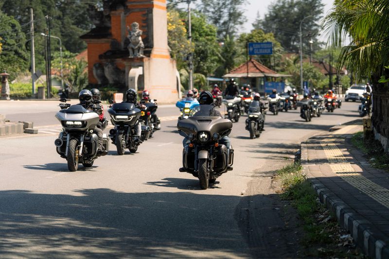 Touring, Ratusan Bikers Harley Touring hingga Bali, Sebut Tanpa Strobo-Sirene dan Patwal