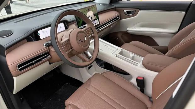 Harga Rp 150 Jutaan, Mobil Listrik Baru Wuling Langsung Diserbu Pembeli