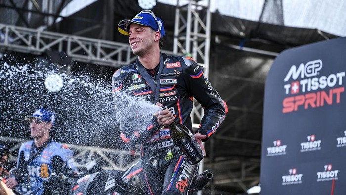 Bezzecchi Bisa Naik Podium, meski Jalani Hukuman Double Long Lap Penalty