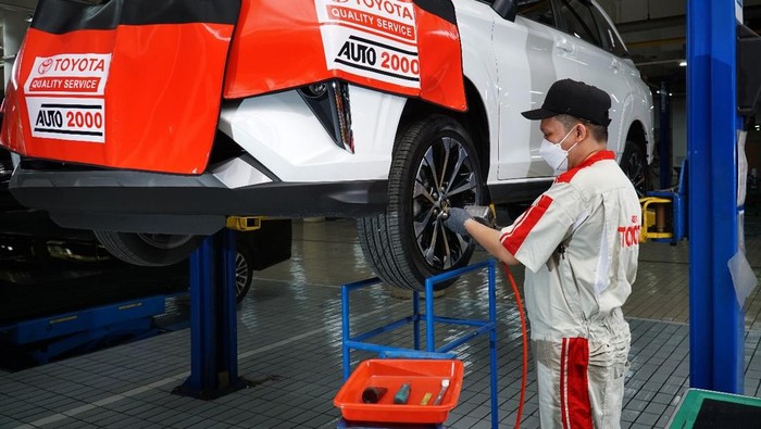Rotasi Ban Mobil Penting Dilakukan, Ini Tujuannya