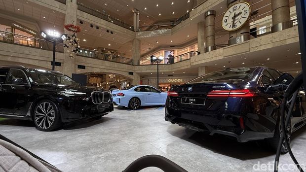 GJAW 2025 Belum Mulai, BMW Sudah Kasih Promonya Duluan di Plaza Senayan