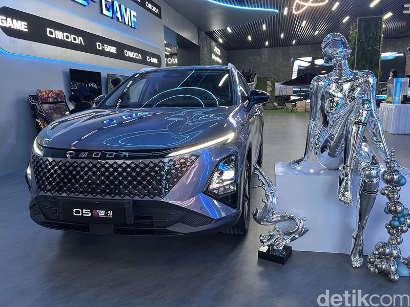 Bocoran Mobil Baru Chery: C5 CSH, Irit Tapi Dahsyat