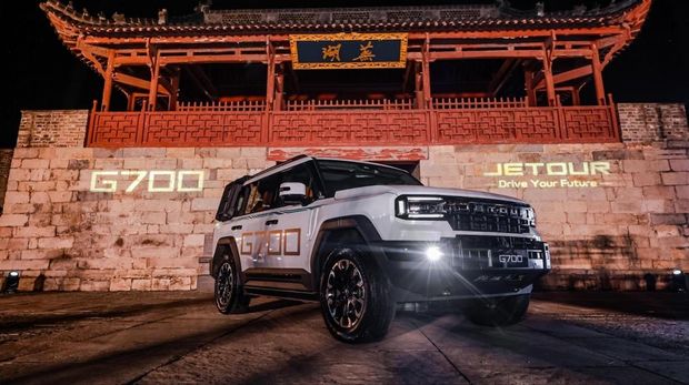 Resmi Diluncurkan, Mobil Listrik JETOUR G700 Mampu Terjang Gurun
