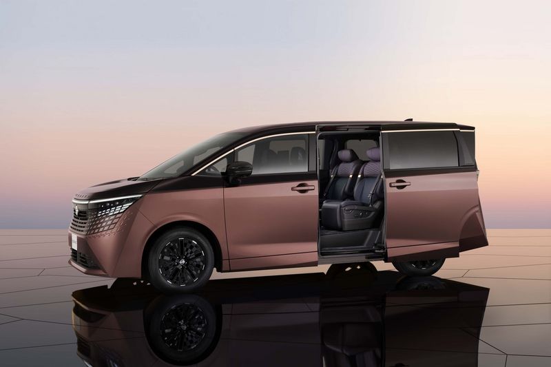 Nissan Elgrand Bangkit Lagi, Tantang Alphard-Vellfire Cs