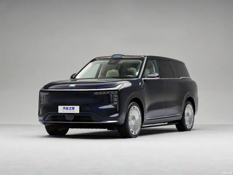Makin Unik Aja, Mobil Hybrid Punya Shower buat Mandi