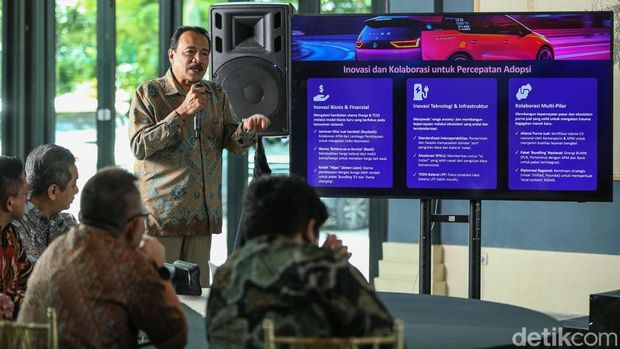 Jangan Tawarin Mobil Listrik ke Generasi Tua!