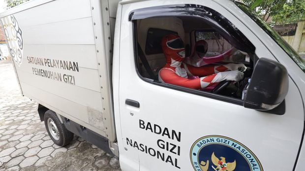 Sopir Mobil MBG Diusulkan Pakai Kostum Power Rangers, Ini Alasannya