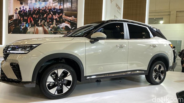Wuling, Wuling Alvez Terbaru Meluncur di GJAW 2025